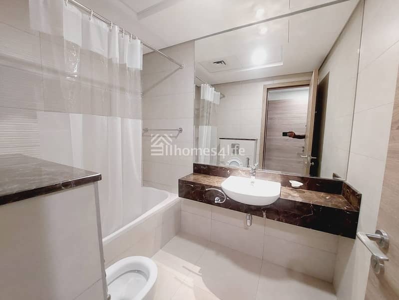 Spacious Layout| Family Community| Prime Location - Image 10