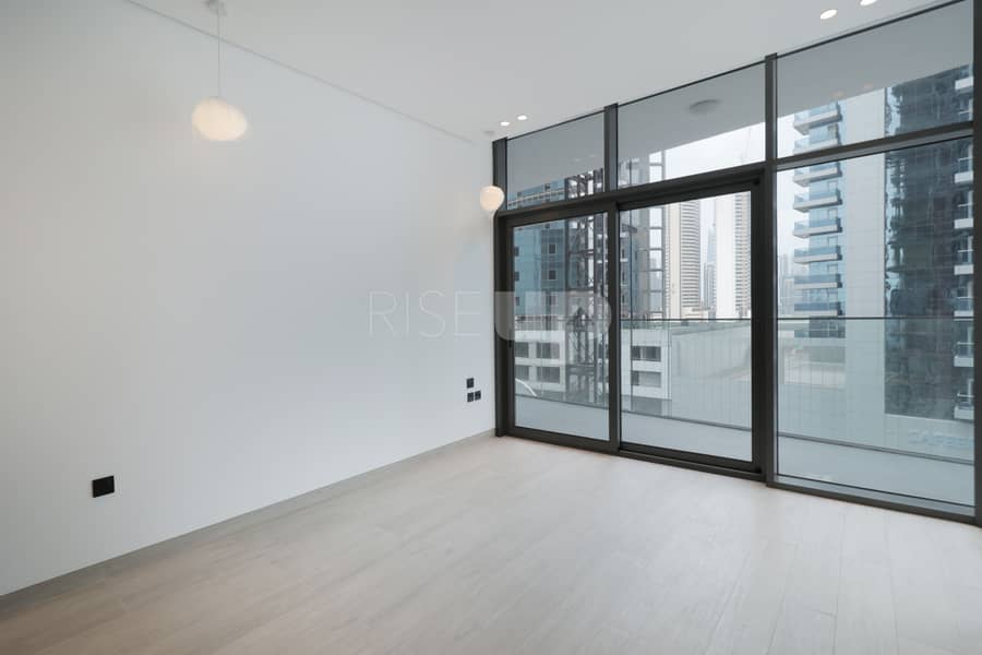 Largest Layout | Ready to Move | Prime Location - Image 8