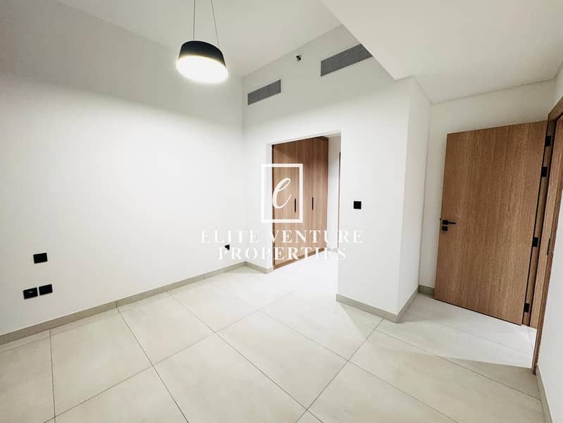 VACANT | 3 BEDROOM + MAID'S ROOM | SPACIOUS | BRIGHT APARTMENT - Image 7