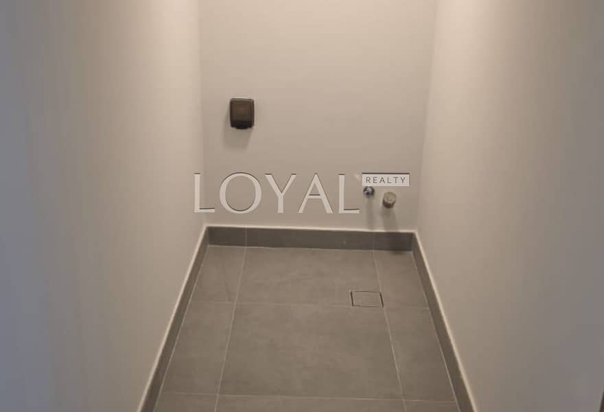 Single row | Near to Amenities | Full Park View - Image 11