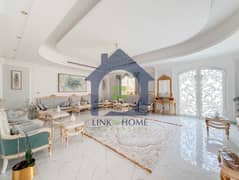 Prime Location | Elegant Design | 8MBR+Maids+Lift