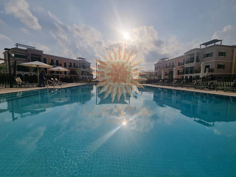 Waterfront Elegance in a Highly Sought Area - Image 16