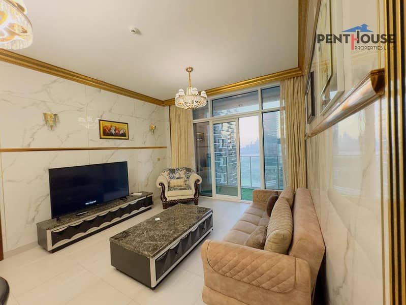 Upgraded Unit |Fully Fitted and furnished | Vacant