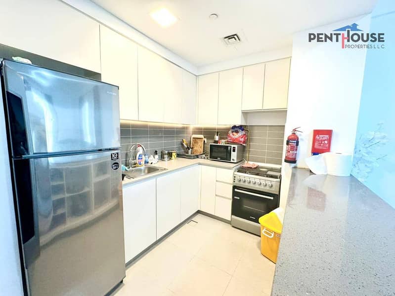 Fully Furnished | Prime Location | Community View - Image 11