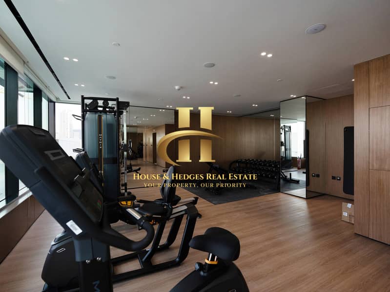 Kitchen Appliances | Modern Amenities | Spacious - Image 23