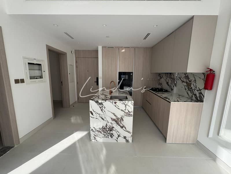 Brand new | Spacious | open view | Fully equipped