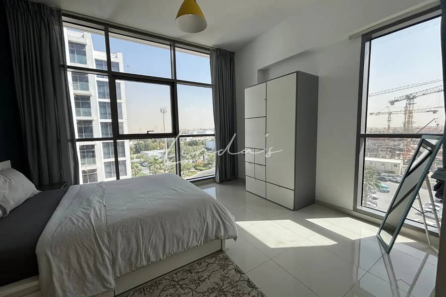 Park-Facing | Spacious 1 Bedroom | High Floor - Image 10