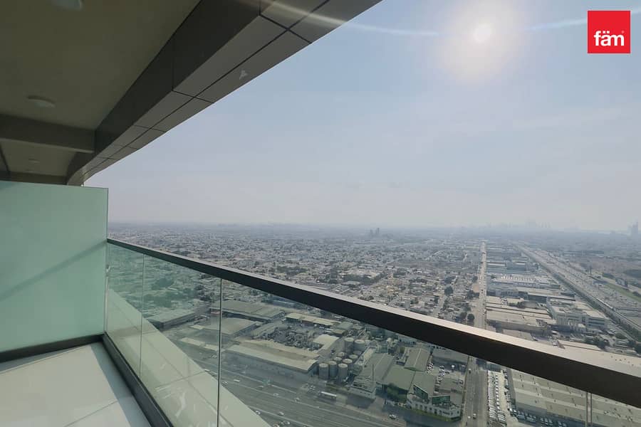 High Floor | With Balcony | Ready to Move