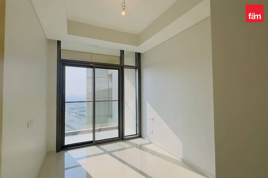 High Floor | With Balcony | Ready to Move - Image 7