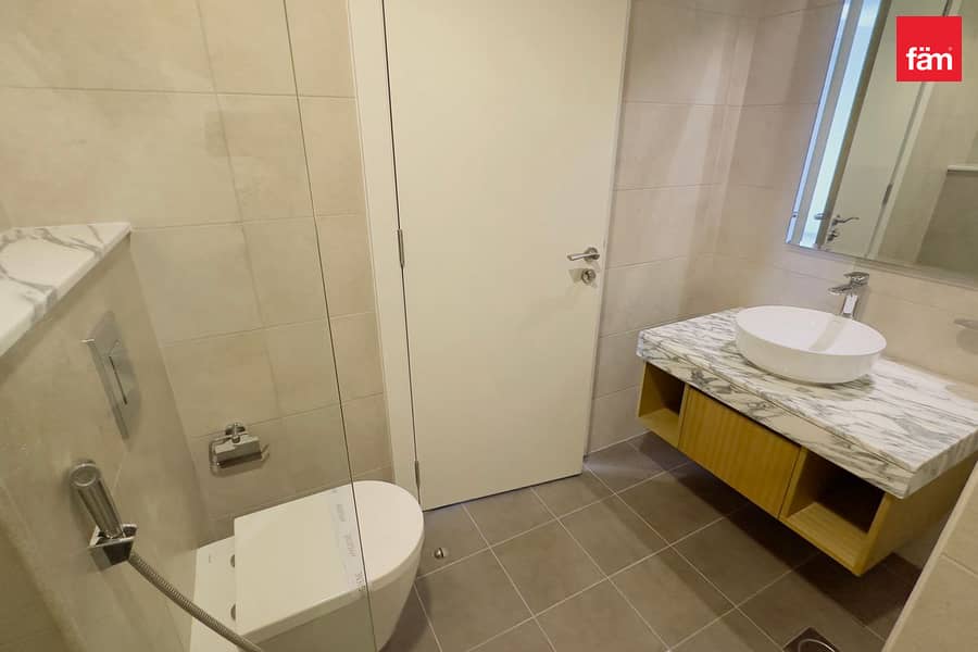 High Floor | With Balcony | Ready to Move - Image 14