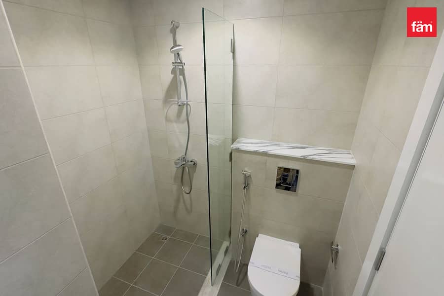 High Floor | With Balcony | Ready to Move - Image 16