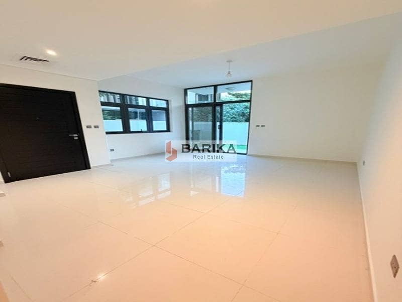 Luxury 3BR + Maid Villa with Private Garden