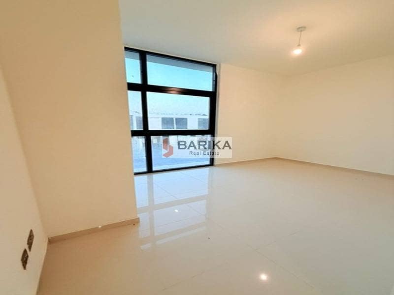 Luxury 3BR + Maid Villa with Private Garden - Image 13