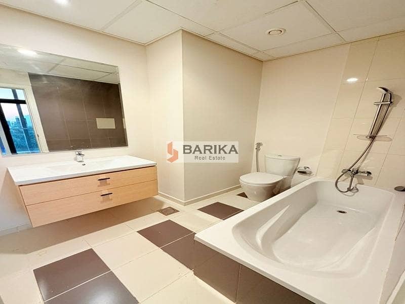 Luxury 3BR + Maid Villa with Private Garden - Image 17