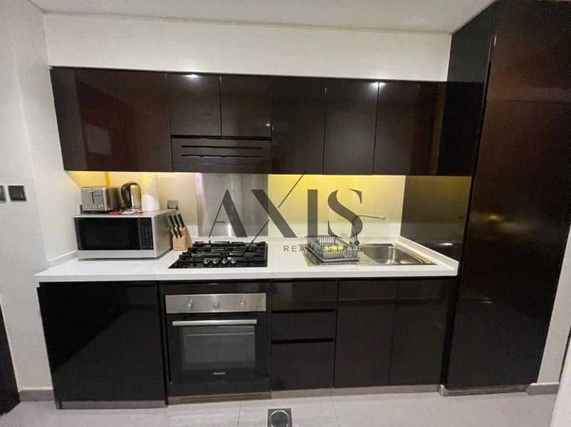 Pool view | Bright | High floor | Furnished