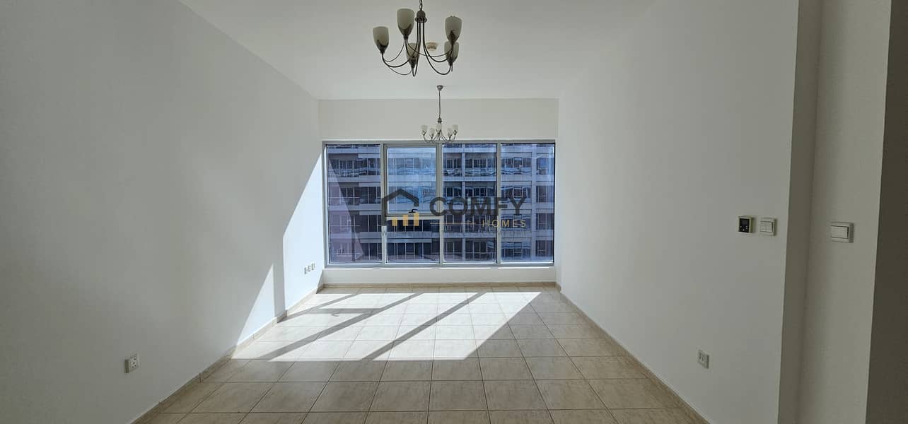 DISTRESS DEAL | 2 BEDROOM HALL WITHOUT BALCONY 72,000/- 4 CHEQS