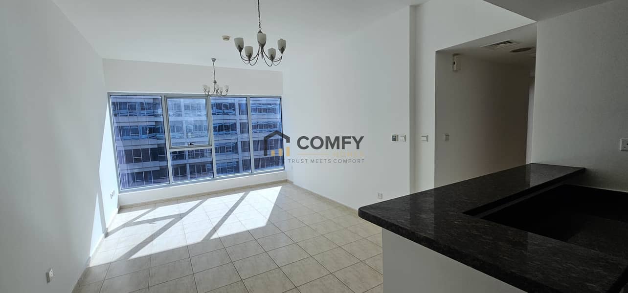 DISTRESS DEAL | 2 BEDROOM HALL WITHOUT BALCONY 72,000/- 4 CHEQS