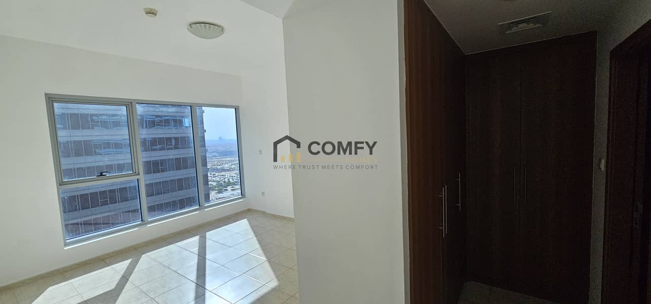 DISTRESS DEAL | 2 BEDROOM HALL WITHOUT BALCONY 72,000/- 4 CHEQS - Image 19