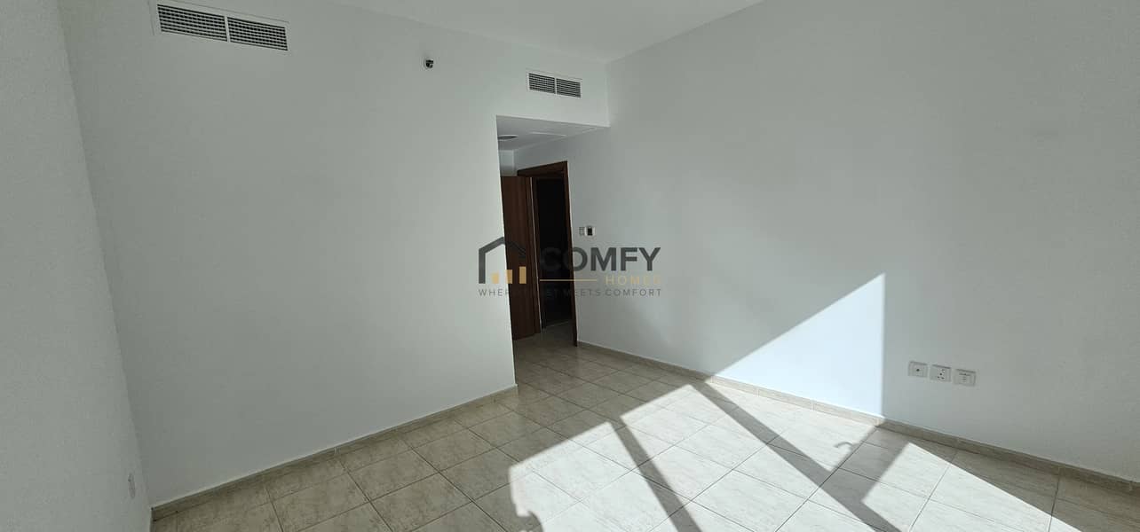 DISTRESS DEAL | 2 BEDROOM HALL WITHOUT BALCONY 72,000/- 4 CHEQS - Image 23