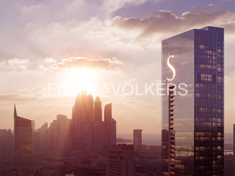 Prime Location | Along SZR | Spacious Home