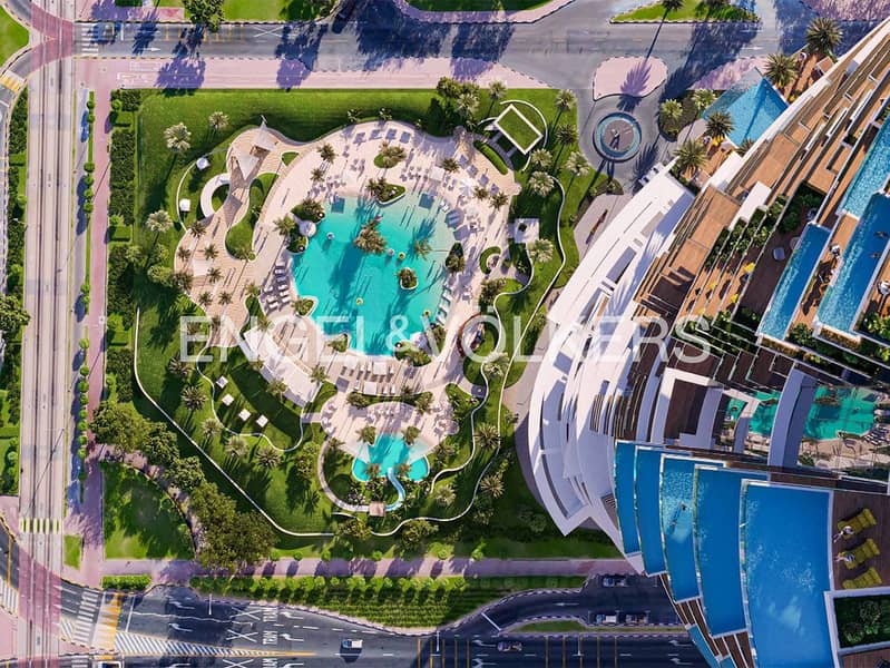 Ultra-Luxury Duplex with Private Sky Pool - Image 12