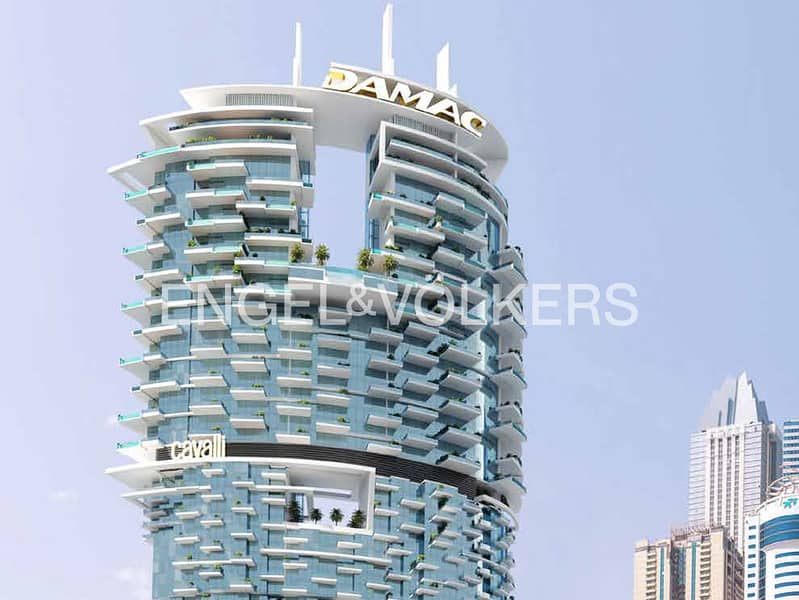 Ultra-Luxury Duplex with Private Sky Pool - Image 17