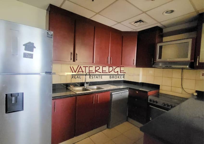 2BR in Shams 1 | Bright & Spacious | Rare - Image 15