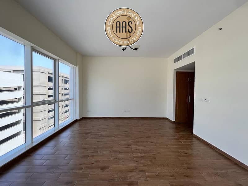 Grand and spacious Studio apartment For Families:Hot offer :Chiller free and parking free - Image 11