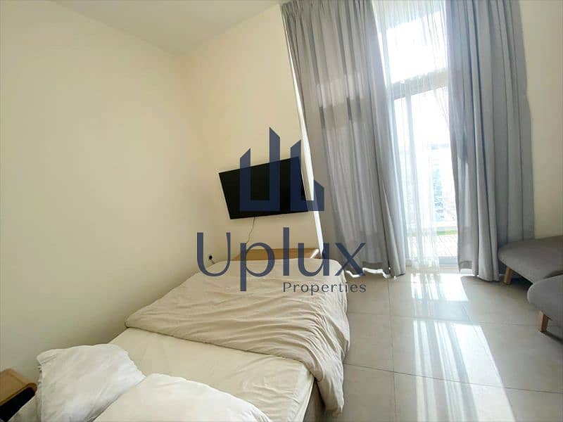 Semi Furnished | High Floor | Best Price