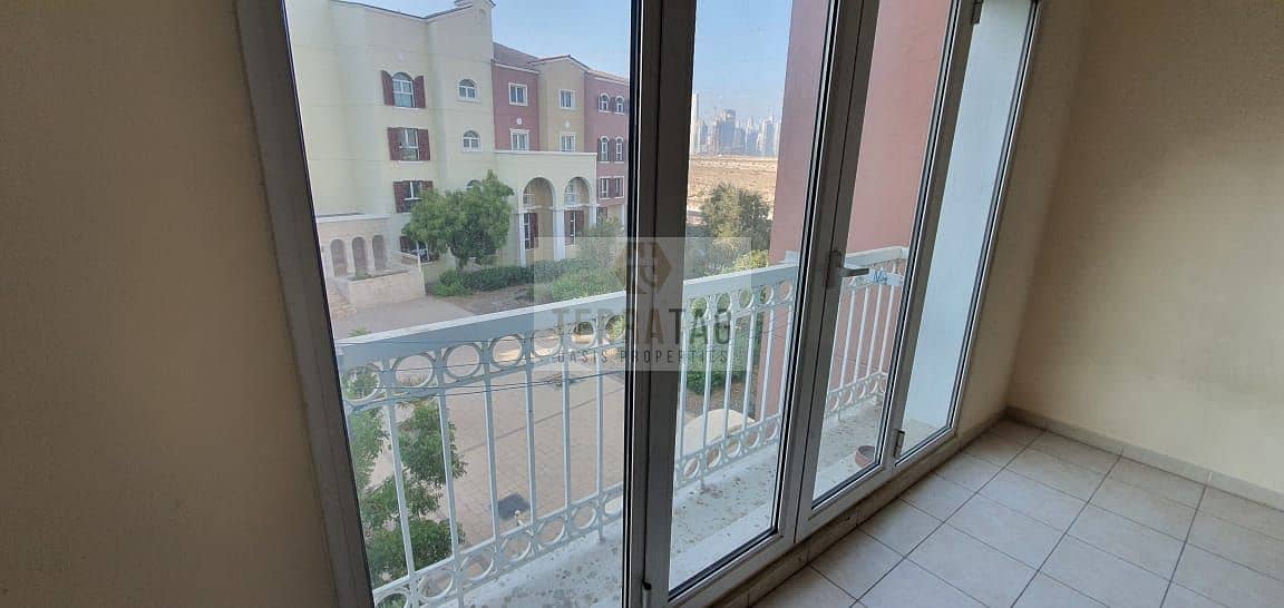 U TYPE 1BHK FULLY FUEDRNISH 4DOOR WINDOW BALCONY