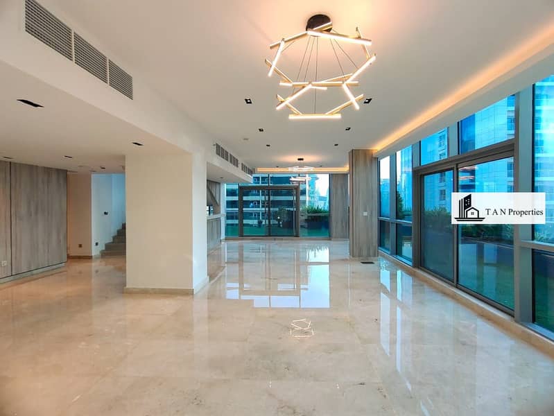 4 Bed Penthouse | Huge Terrace | Luxurious