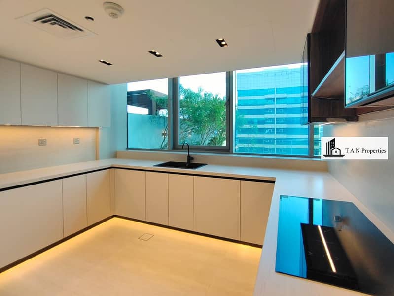 4 Bed Penthouse | Huge Terrace | Luxurious - Image 16