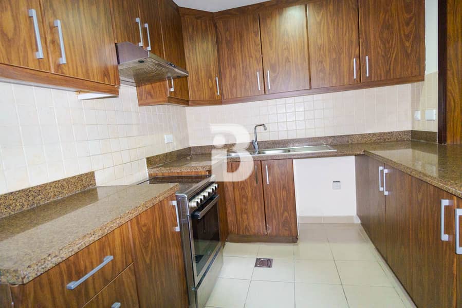 2BR Laundry / Rented / Partial SZR View - Image 12