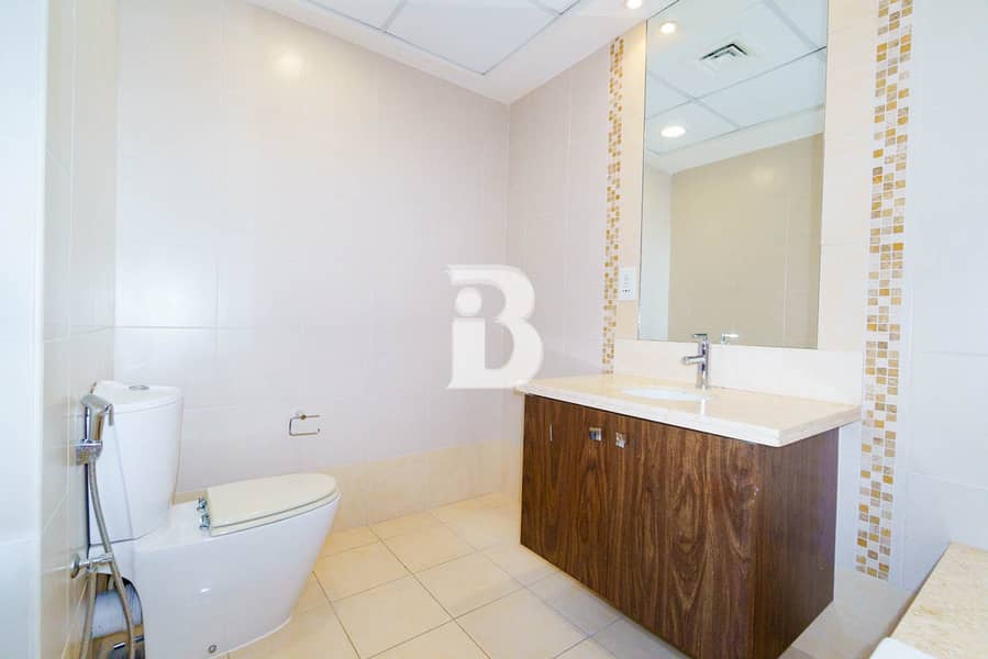 2BR Laundry / Rented / Partial SZR View - Image 19