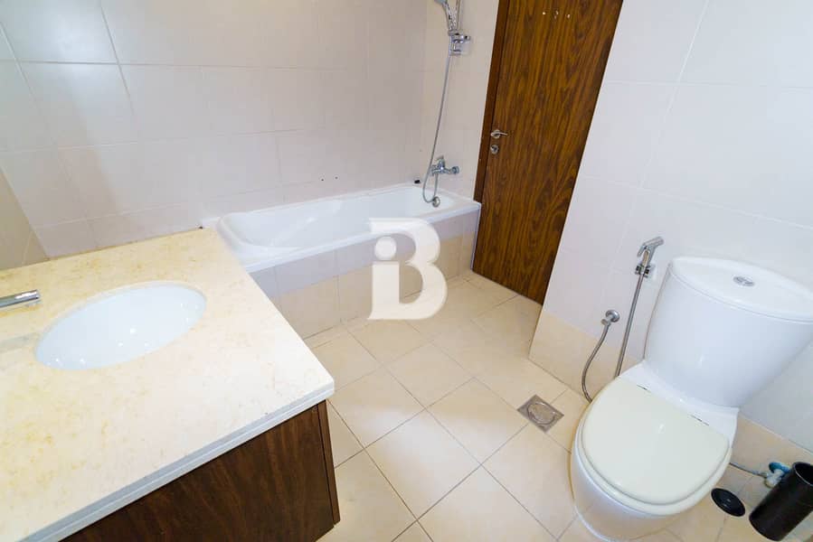 2BR Laundry / Rented / Partial SZR View - Image 20