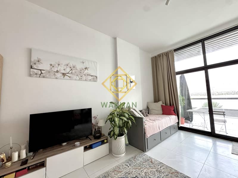 Investor Deal | Sea View Studio | Beachfront - Image 10