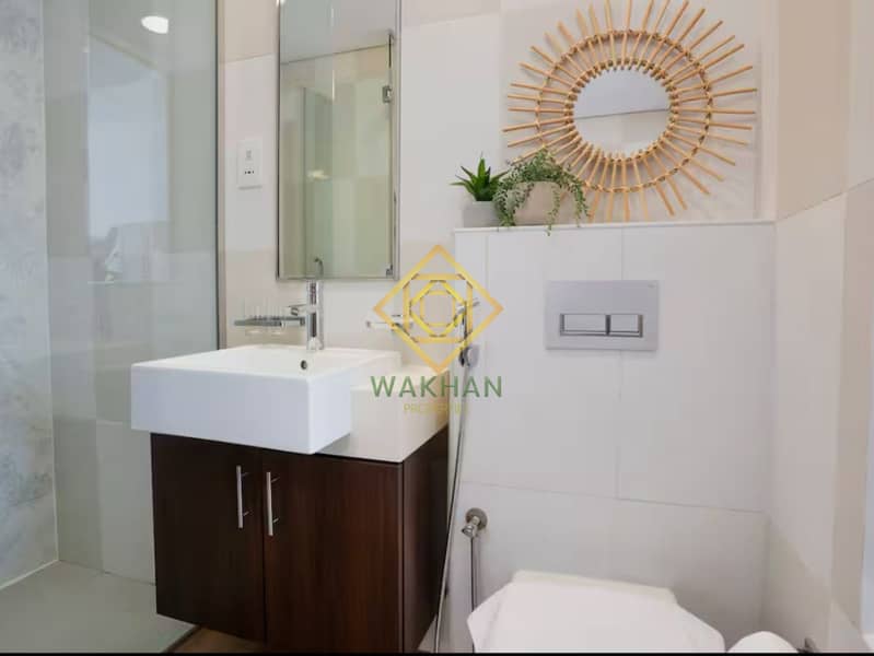 Investor Deal | Sea View Studio | Beachfront - Image 15