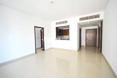 Exclusive | Ready to Move | Chiller Free Exclusive | Ready to Move | Chiller Free