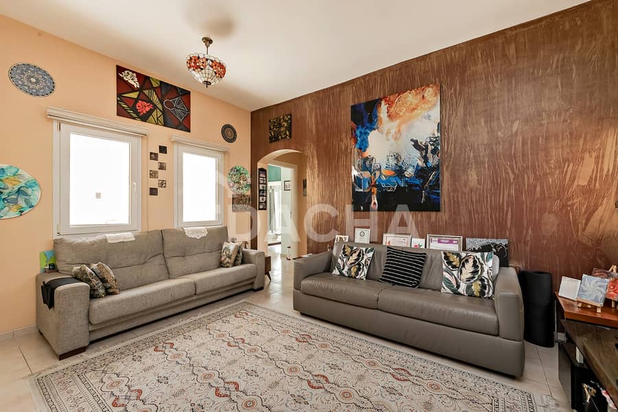 Ideal Family Home | VOT | Prime Location - Image 17