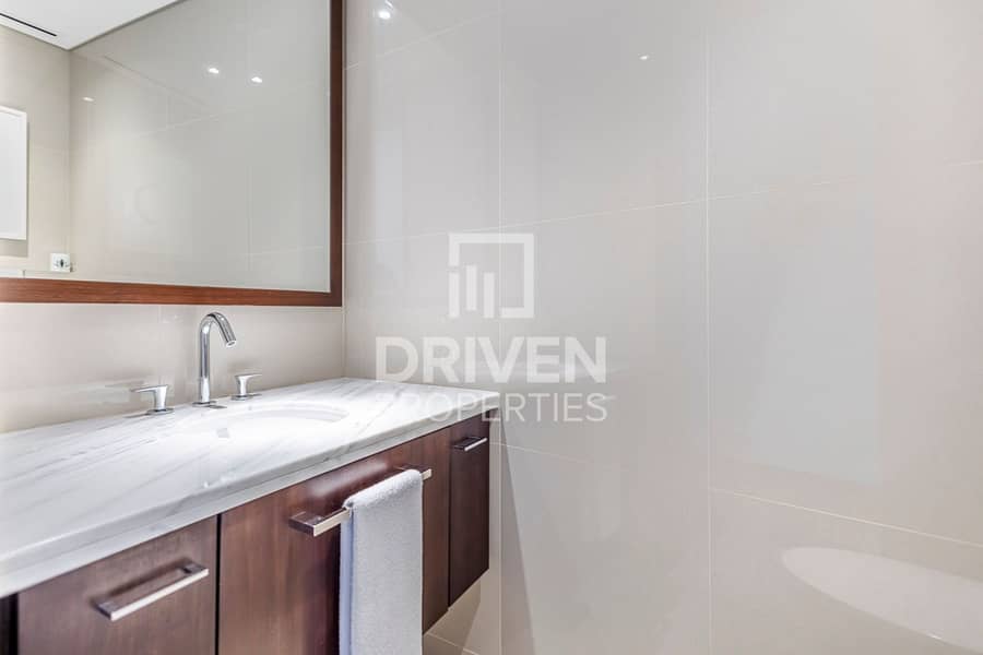 Best Price | Largest Layout | Vacant | Sea View - Image 12