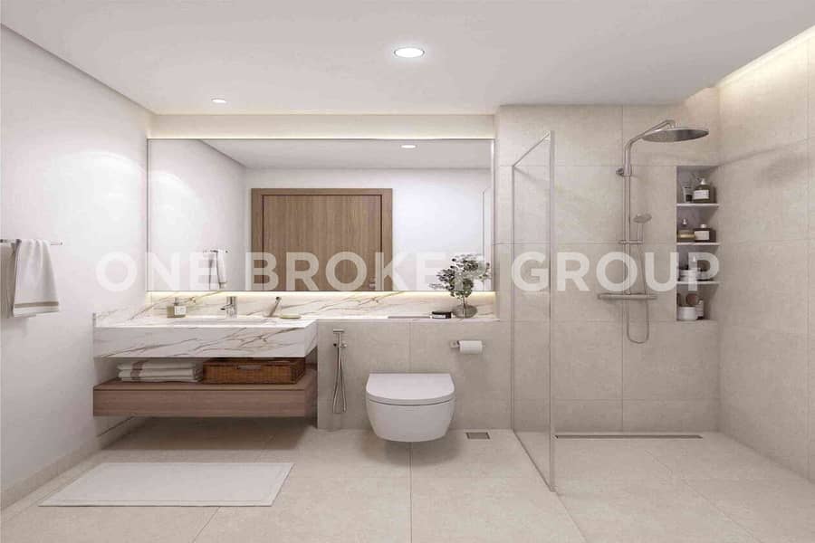 Burj Khalifa and Pool View | Completion Q4 2025