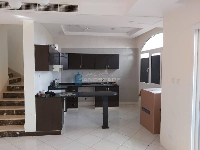 Vacant | Villa | Three Bedroom | Sahara meadows 1 | For Rent - Image 7