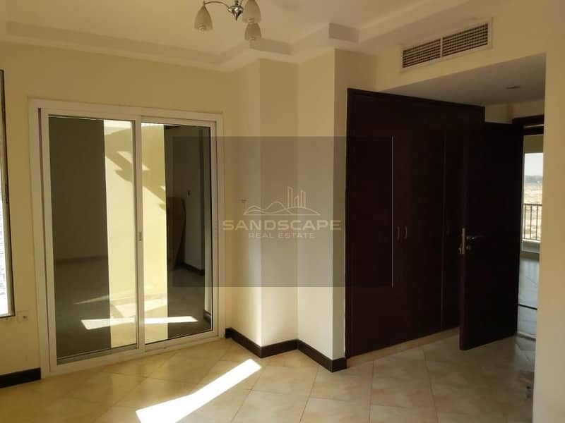 Vacant | Villa | Three Bedroom | Sahara meadows 1 | For Rent - Image 10