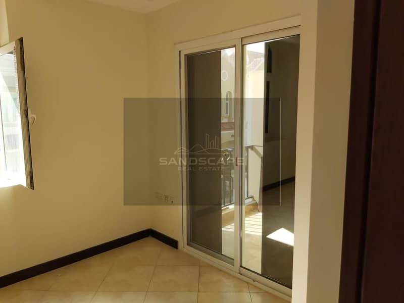 Vacant | Villa | Three Bedroom | Sahara meadows 1 | For Rent - Image 11