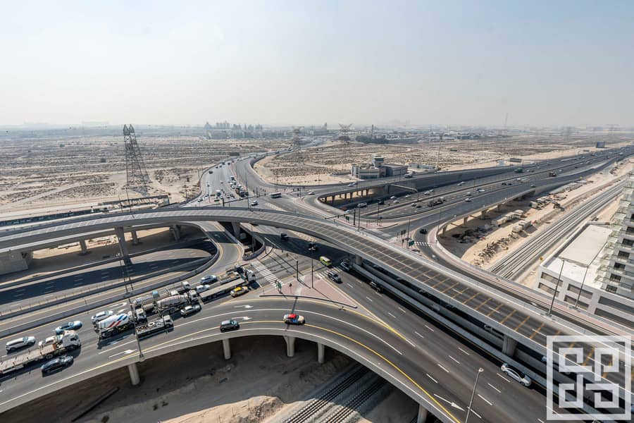 Top Floor | 3BR Duplex Apartment | Great Layout - Image 33