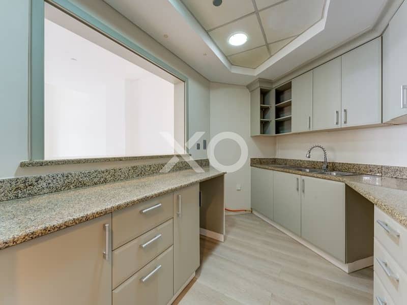 Vacant | Penthouse Level | New Flooring - Image 11