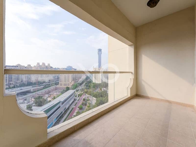 Vacant | Penthouse Level | New Flooring - Image 14