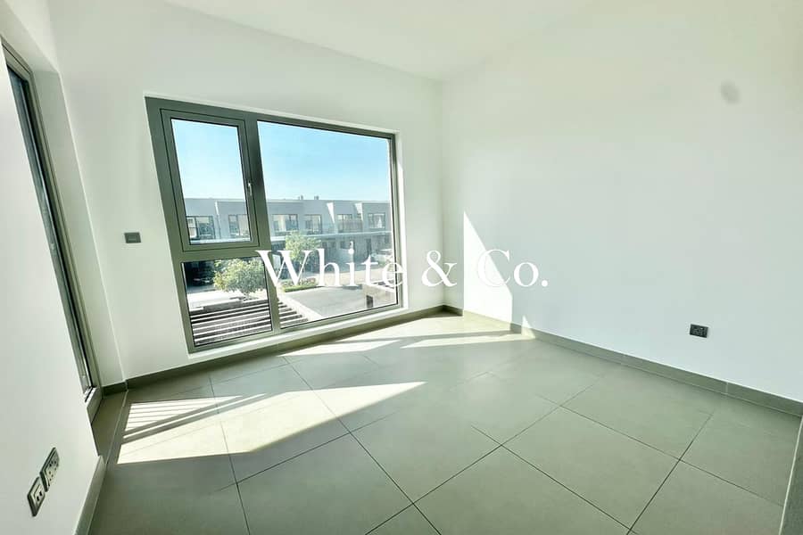 Best Location | Modern | Spacious Layout - Image 9