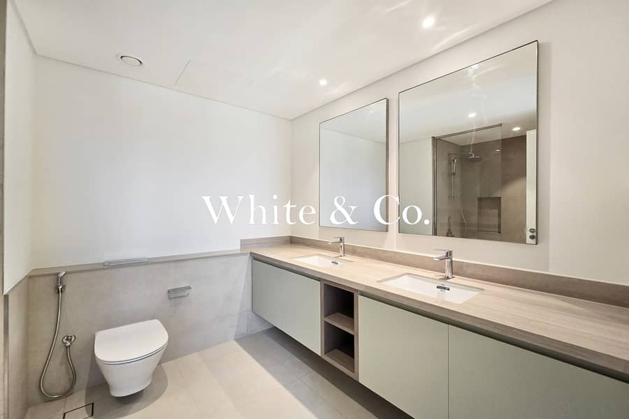 Brand New | Single Row | Prime Location - Image 12