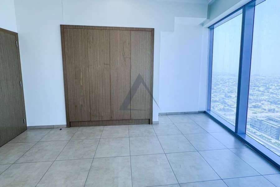 Sea View| High Floor| Chiller Free| Vacant - Image 7